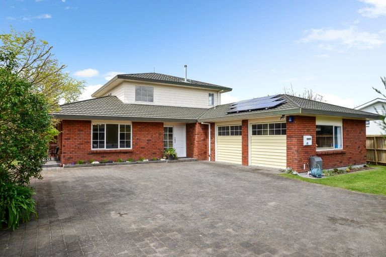 Photo of property in 17 Willowfield Place, Pukete, Hamilton, 3200
