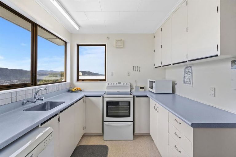 Photo of property in 40 Taieri Crescent, Kelson, Lower Hutt, 5010
