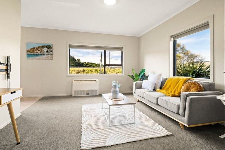 Photo of property in 89 Blanket Bay Road, Sawyers Bay, Port Chalmers, 9023