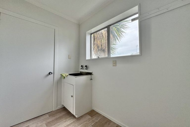 Photo of property in 2/40 Blakehall Place, Spreydon, Christchurch, 8024