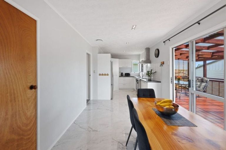Photo of property in 7 Greenstone Place, Clover Park, Auckland, 2019
