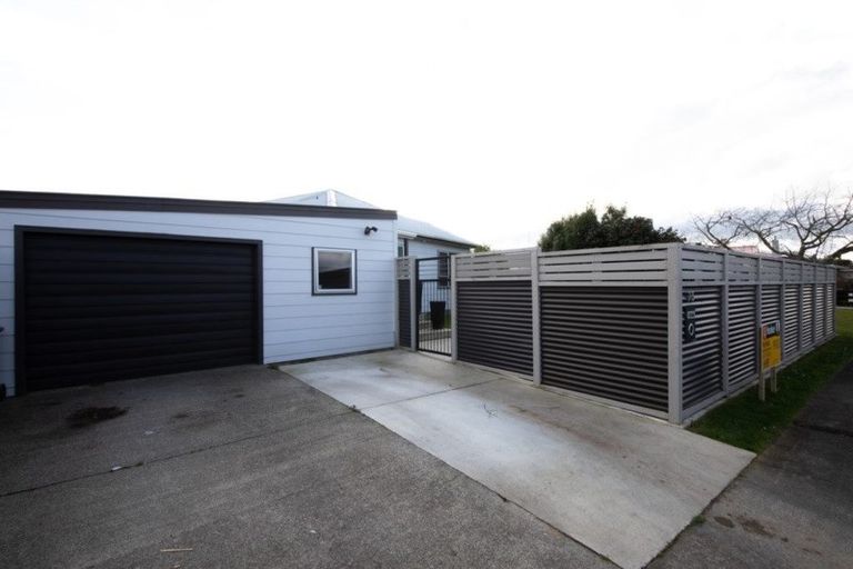 Photo of property in 73 Herbert Avenue, Cloverlea, Palmerston North, 4412