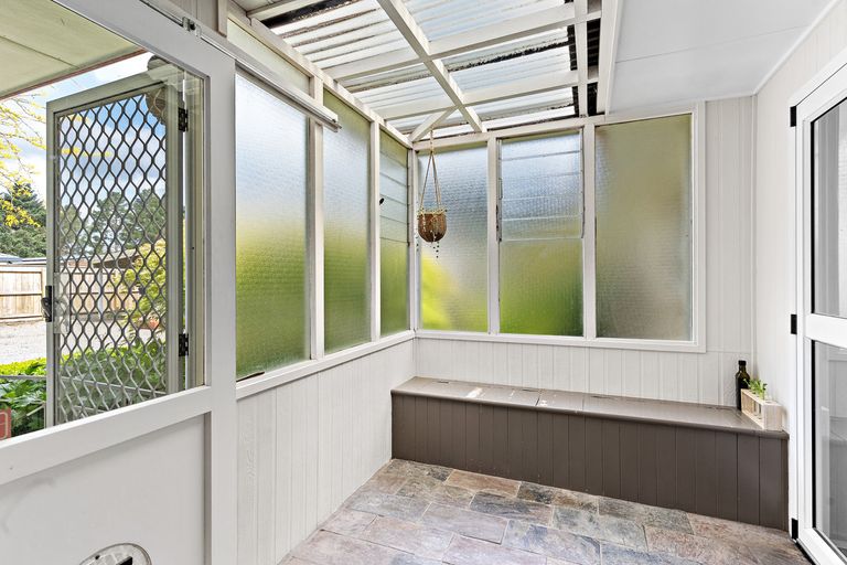 Photo of property in 71 Frederick Street, Carterton, 5713