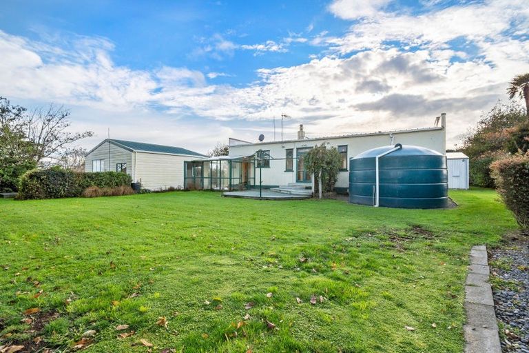 Photo of property in 63 Ashlea Road, Tokomaru, Palmerston North, 4474