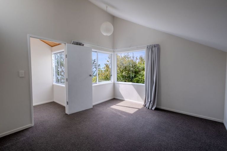 Photo of property in 9b Kinsey Terrace, Clifton, Christchurch, 8081