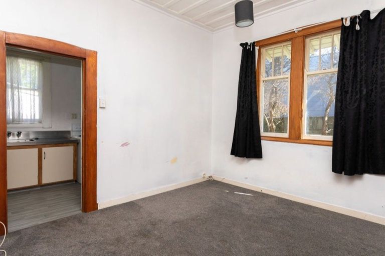 Photo of property in 10 Tennyson Street, Dannevirke, 4930