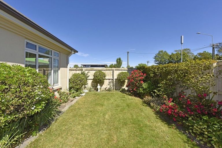 Photo of property in 1/414 Ilam Road, Bryndwr, Christchurch, 8052