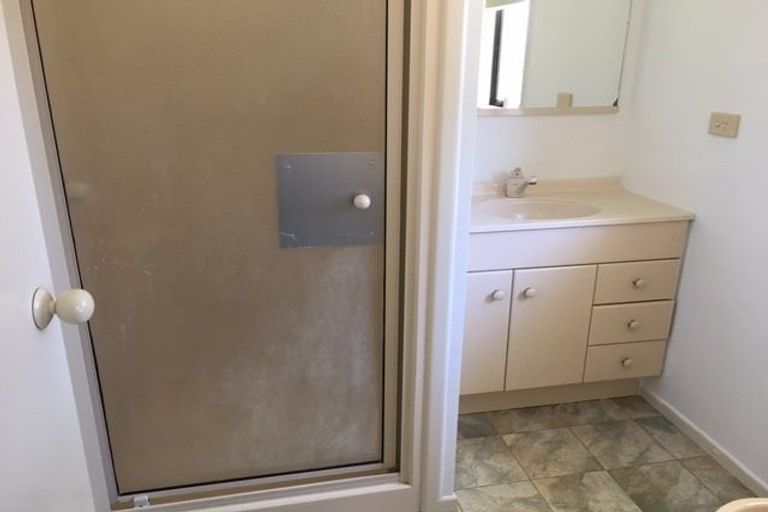 Photo of property in 20 Culzean Grove, Bell Block, New Plymouth, 4312