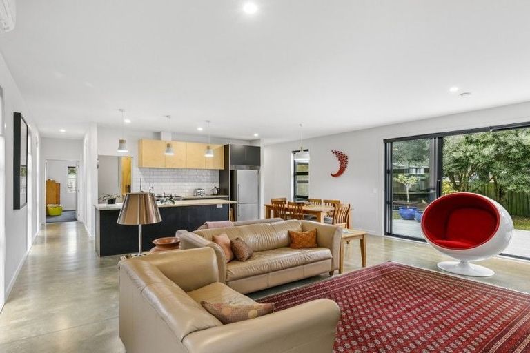 Photo of property in 43a Heretaunga Street, Petone, Lower Hutt, 5012