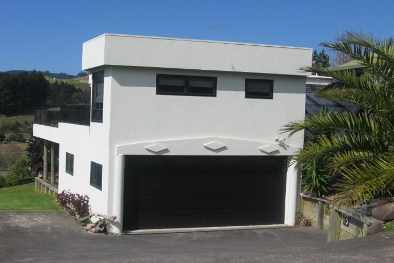 Photo of property in 13 Gray Avenue, Kuaotunu West, Whitianga, 3592