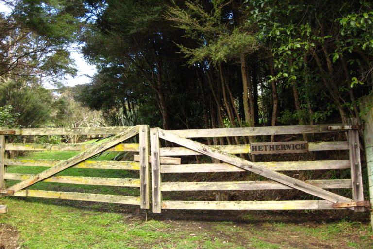 Photo of property in 21 Phoebe Street, Osborne, Port Chalmers, 9081