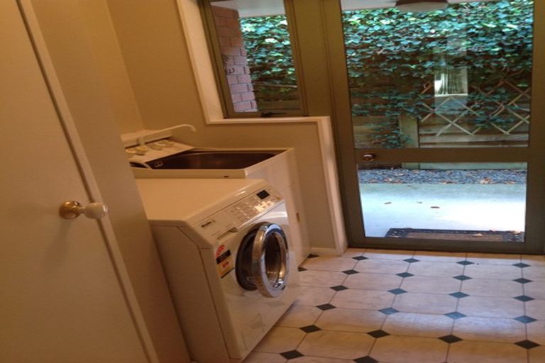 Photo of property in 386a Te Moana Road, Waikanae, 5036