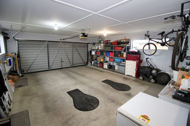 Photo of property in 65 Arthur Street, Winton, 9720
