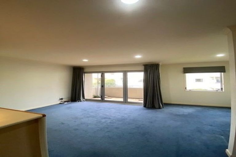 Photo of property in Marrakech Cafe, 78/305 Evans Bay Parade, Hataitai, Wellington, 6021