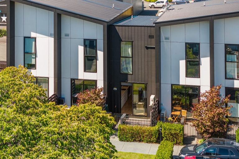 Photo of property in 9/283 Brougham Street, Sydenham, Christchurch, 8023