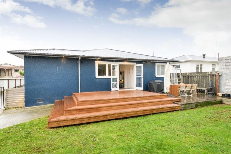 Photo of property in 4 Miles Place, Awapuni, Palmerston North, 4412