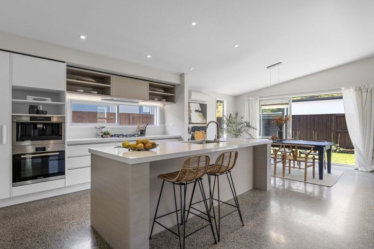 Photo of property in 18 Saint Pauls Drive, Brookfield, Tauranga, 3110