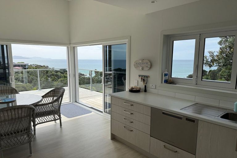 Photo of property in 28 Gray Avenue, Kuaotunu West, Whitianga, 3592