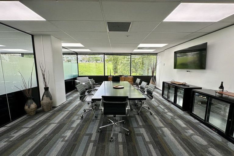 Photo of property in 2 Augustus Terrace, Parnell, Auckland, 1052