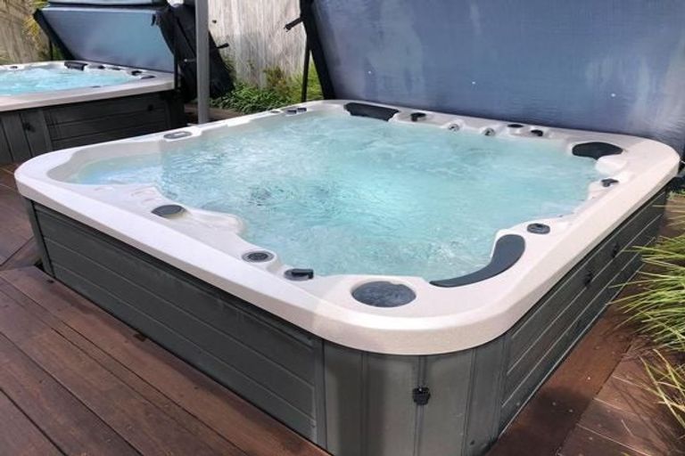 Photo of property in 68 Udys Road, Pakuranga, Auckland, 2010