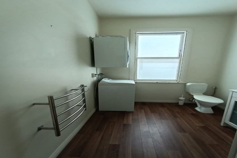 Photo of property in 17 Roy Street, Newtown, Wellington, 6021