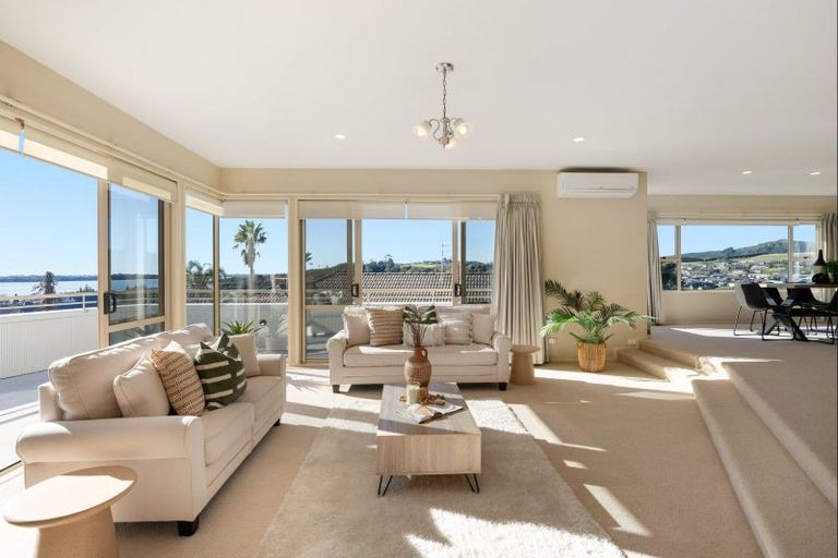 Photo of property in 53 Homestead Place, Welcome Bay, Tauranga, 3112