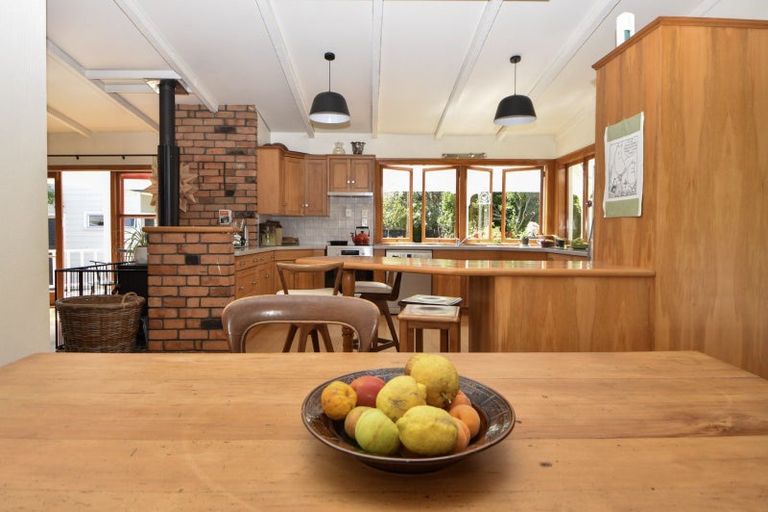 Photo of property in 90 Pembroke Street, Carterton, 5713