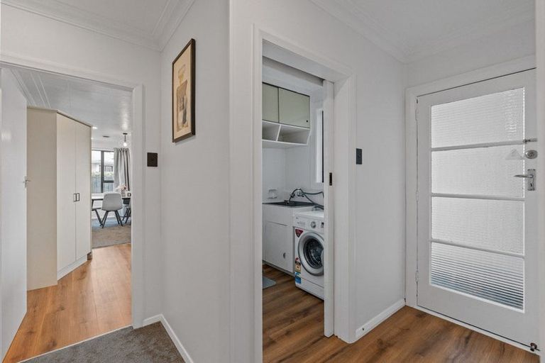 Photo of property in 16 Esk Place, Mosgiel, 9024