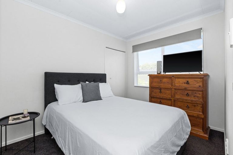 Photo of property in 1/508 Poplar Place, Akina, Hastings, 4122