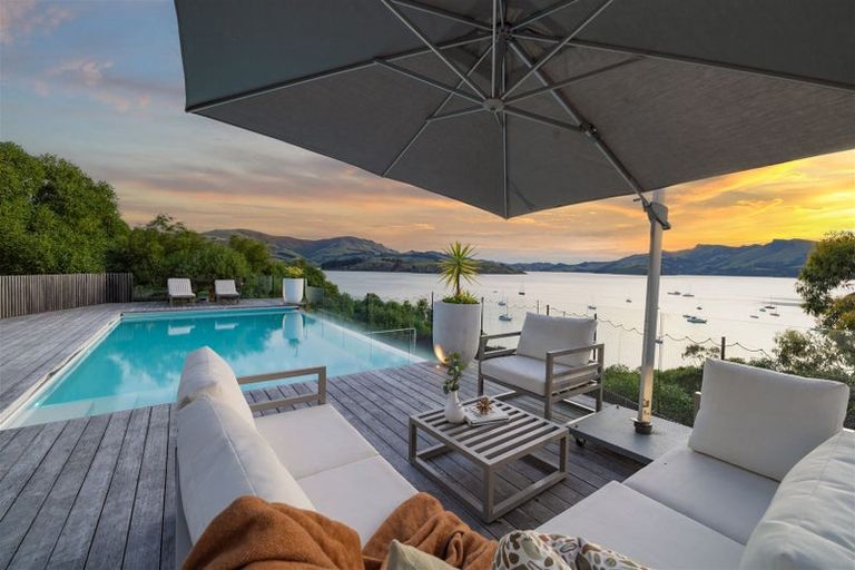 Photo of property in 19 Cass Bay Place, Cass Bay, Lyttelton, 8082