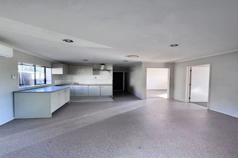 Photo of property in 11 Dunaff Place, Flat Bush, Auckland, 2019
