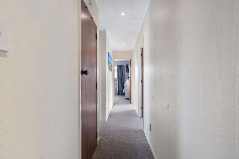 Photo of property in 23 Ferndale Place, Feilding, 4702