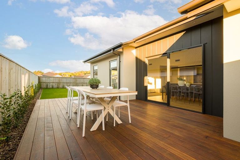 Photo of property in 32 Withers Crescent, Halswell, Christchurch, 8025