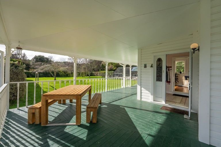 Photo of property in 12 County Road, Otaki, 5512