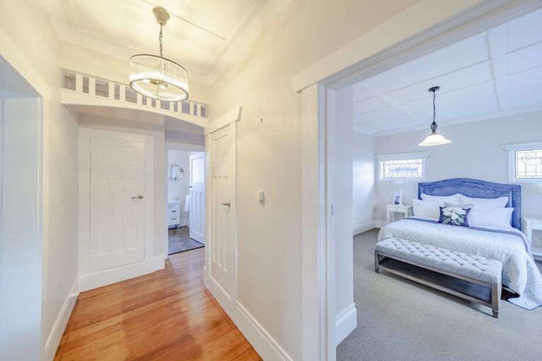 Photo of property in 116 Thackeray Street, Napier South, Napier, 4110