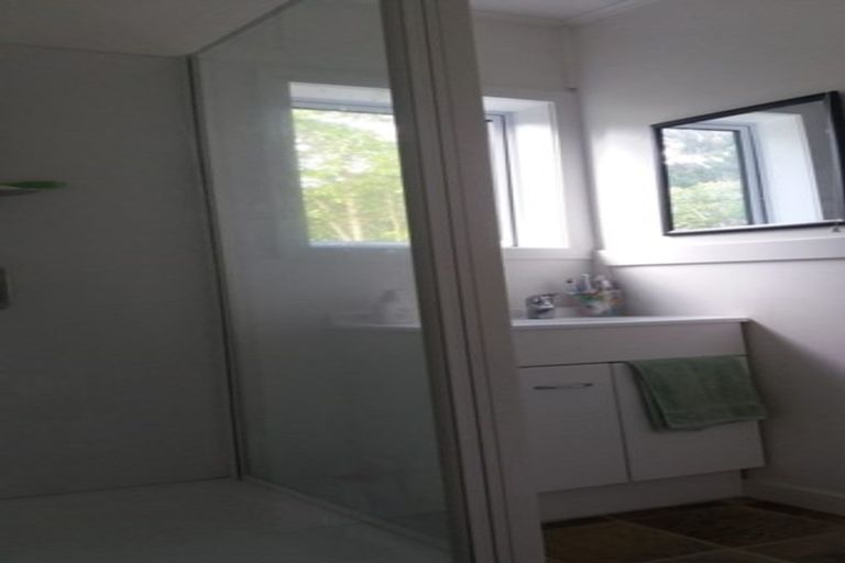 Photo of property in 51 Pembroke Road, Northland, Wellington, 6012