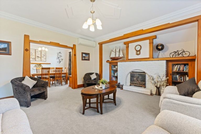 Photo of property in 17 Paterson Street, Pahiatua, 4910