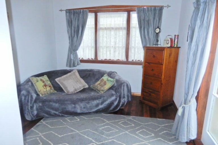 Photo of property in 2 Porritt Place, Putaruru, 3411