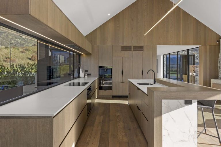 Photo of property in Kawarau Heights, 76 Kawarau Heights Boulevard, Lake Hayes, Queenstown, 9304