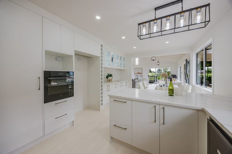 Photo of property in 77 Runciman Road, Pukekohe East, Pukekohe, 2677
