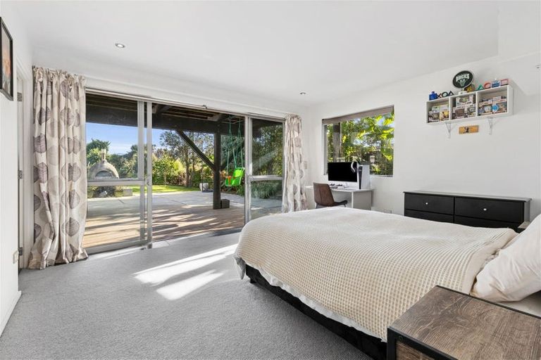 Photo of property in 12 Cliff Road, Tasman, Upper Moutere, 7173