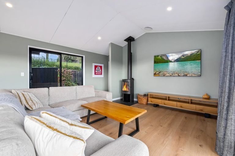 Photo of property in 19 Golf View Close, Fairhall, 7272