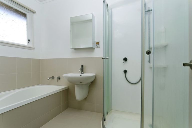 Photo of property in 43 Wyoming Avenue, Murrays Bay, Auckland, 0630