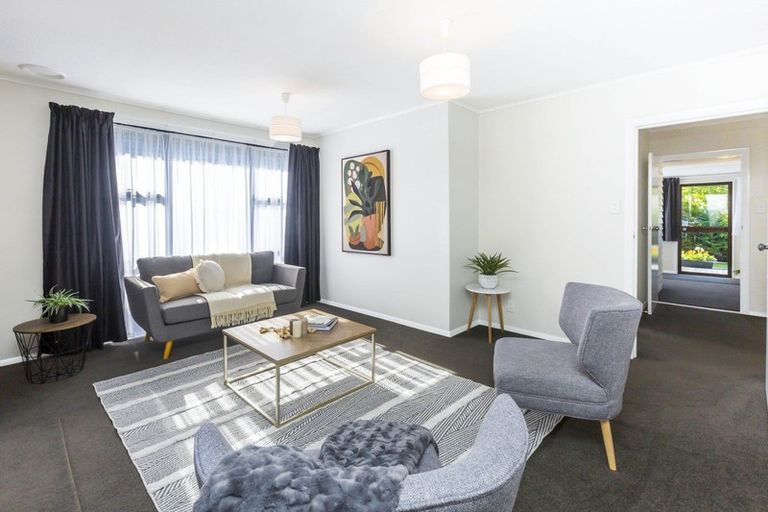 Photo of property in 18 Mary Crescent, Elderslea, Upper Hutt, 5018