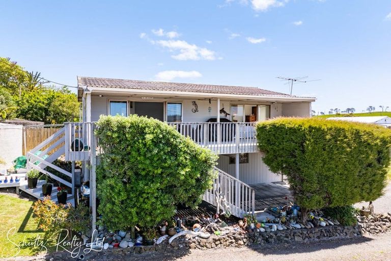 Photo of property in 9 Sandy Beach Road, Tinopai, Matakohe, 0593