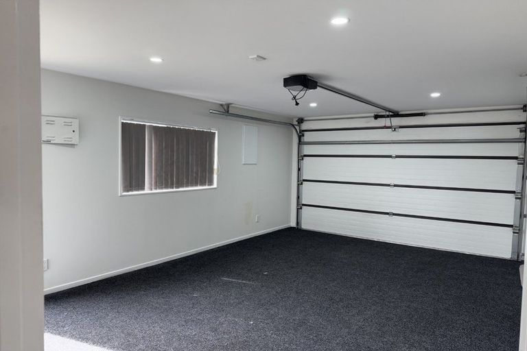 Photo of property in 466a Massey Road, Mangere East, Auckland, 2024