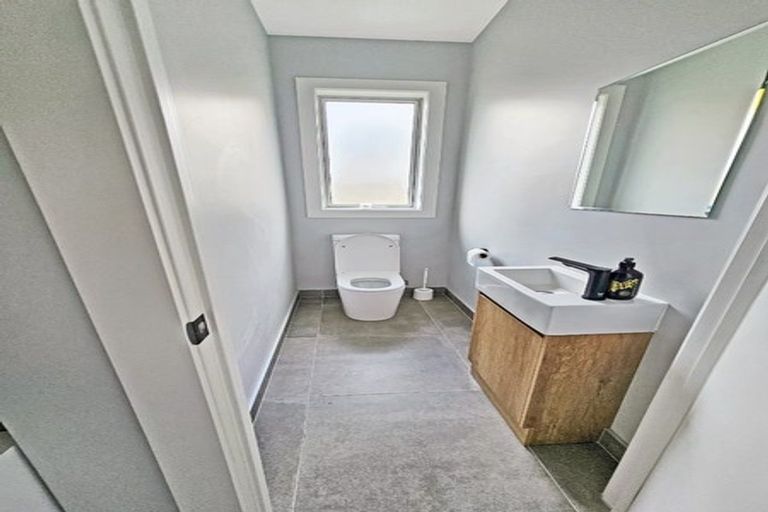 Photo of property in 8 Pukemarino Road, Waimauku, 0812