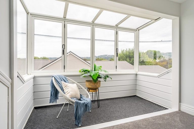 Photo of property in 15 Nile Street, Waterloo, Lower Hutt, 5011