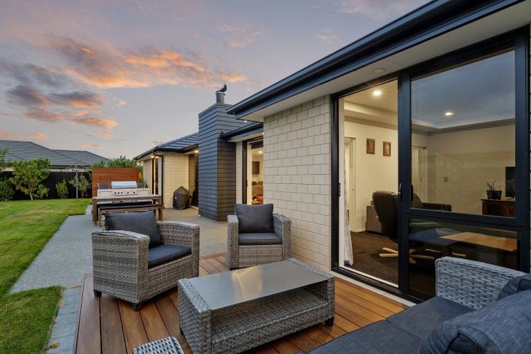 Photo of property in 52 Shadbolt Lane, Rolleston, 7614