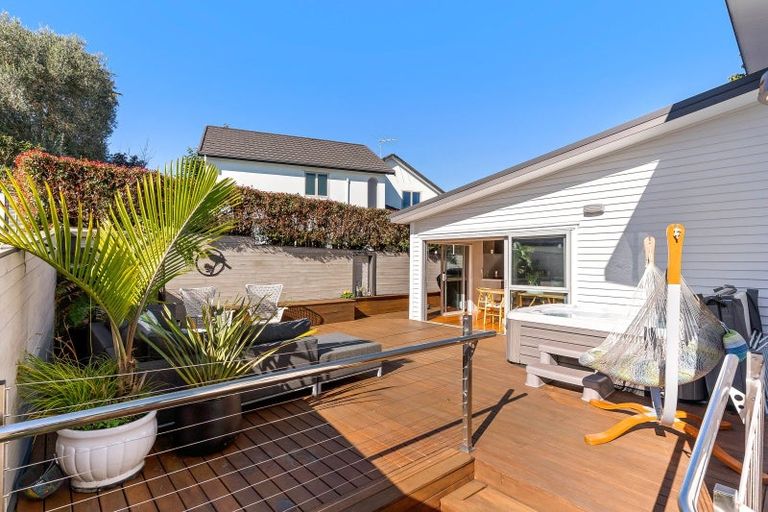 Photo of property in 14c Crossfield Road, Glendowie, Auckland, 1071